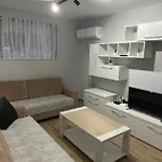 Lovely One Bedroom Flat In * Durrës
